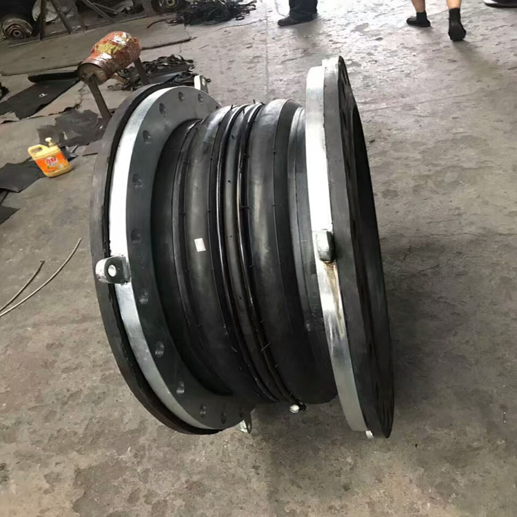 耐油橡膠接（jiē）頭的質量（liàng）怎樣辨別（bié）？